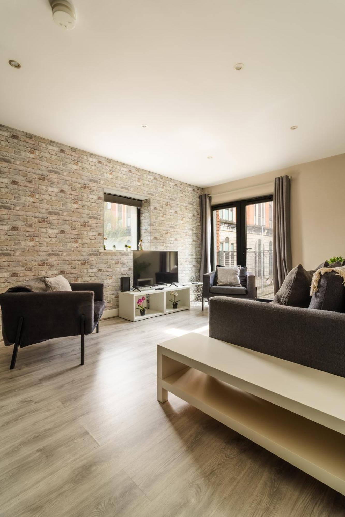 Belfast Quarters: Modern City Centre Hub 3 Bed Apartment Exterior photo